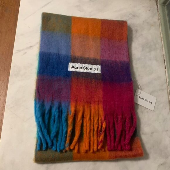 Acne studios scarf - Picture 3 of 4